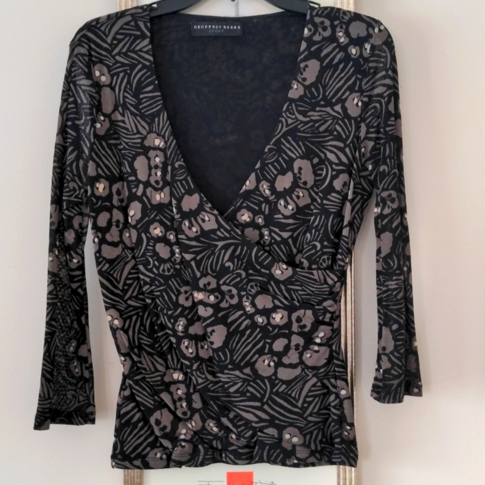 Geoffrey Beene Sport Surplus Top M